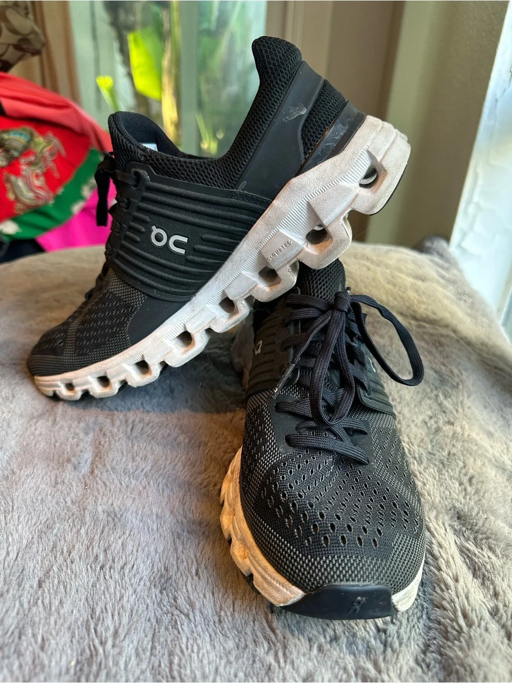 On Running Cloudswift Black/Rock 41.99581 Women's Size 8 Medium